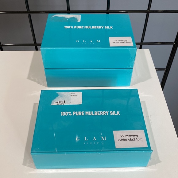 Silk Pillow Case - Picture 6 of 6